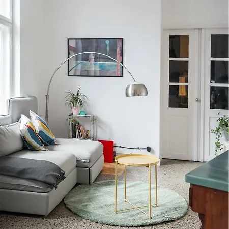 Loft Z Baldachimem *